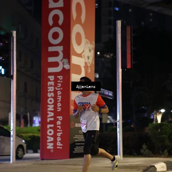 Runner Photo 4592137