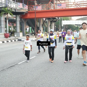 Runner Photo 4592169