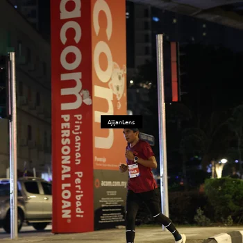 Runner Photo 4592200