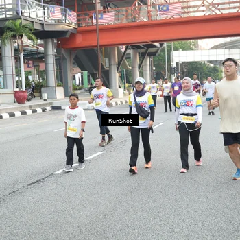 Runner Photo 4592202