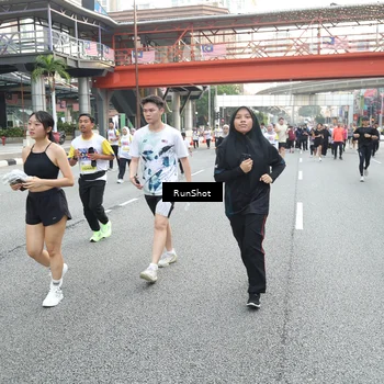 Runner Photo 4592214