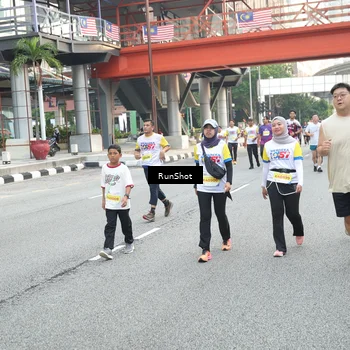 Runner Photo 4592217