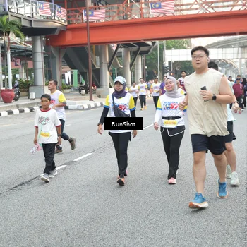 Runner Photo 4592231