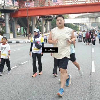 Runner Photo 4592280