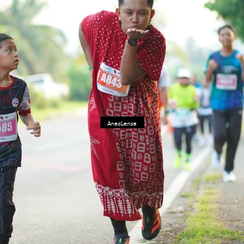 Runner Photo 4592300