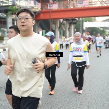 Runner Photo 4592328