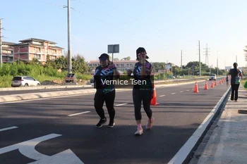 Runner Photo 4592345