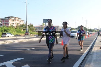 Runner Photo 4592347