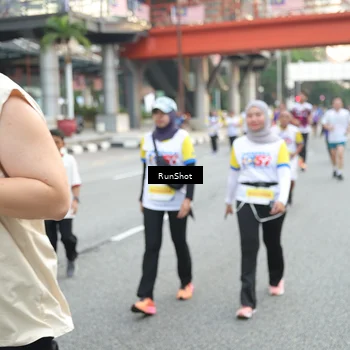 Runner Photo 4592357