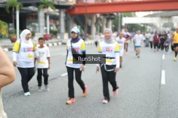 Runner Photo 4592373