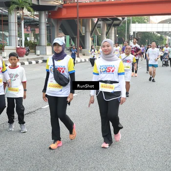 Runner Photo 4592383