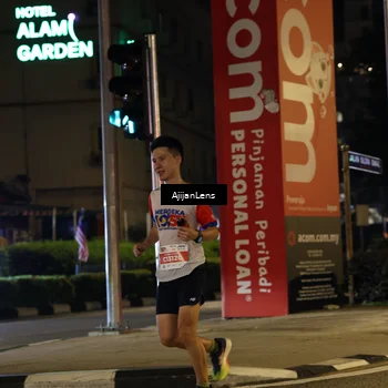 Runner Photo 4592387