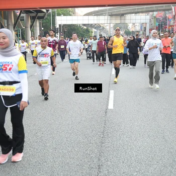 Runner Photo 4592406