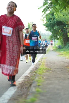 Runner Photo 4592429