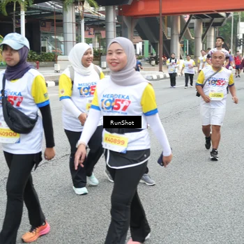 Runner Photo 4592444