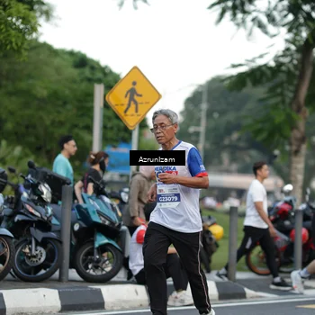 Runner Photo 4592496
