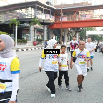 Runner Photo 4592506