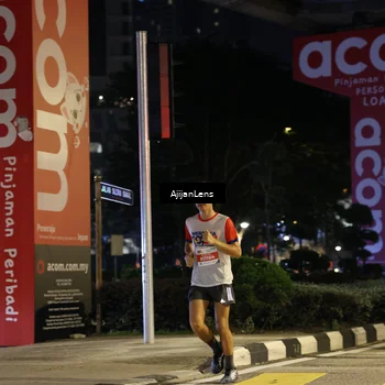 Runner Photo 4592535