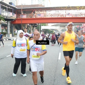 Runner Photo 4592561