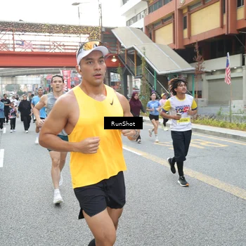 Runner Photo 4592572