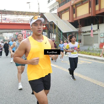 Runner Photo 4592578