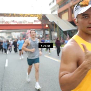 Runner Photo 4592591