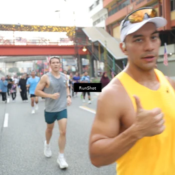 Runner Photo 4592604