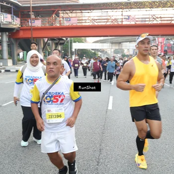 Runner Photo 4592605