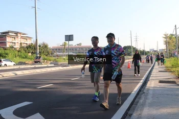Runner Photo 4592612