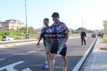 Runner Photo 4592623