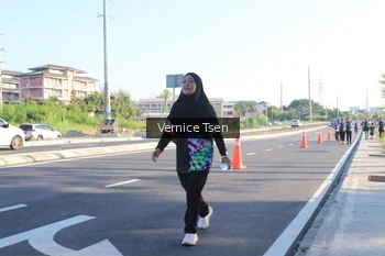 Runner Photo 4592661