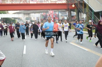 Runner Photo 4592665