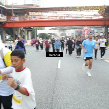 Runner Photo 4592675