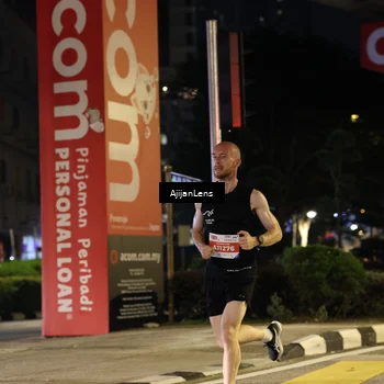 Runner Photo 4592680