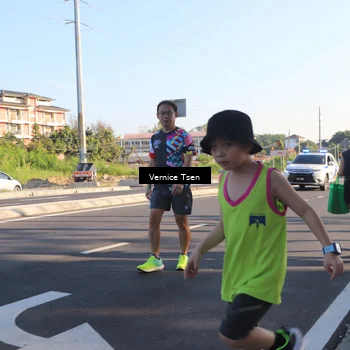 Runner Photo 4592684