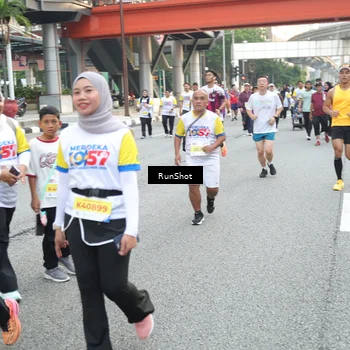 Runner Photo 4592702