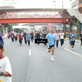 Runner Photo 4592708