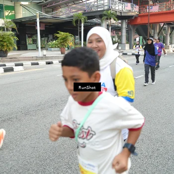 Runner Photo 4592728
