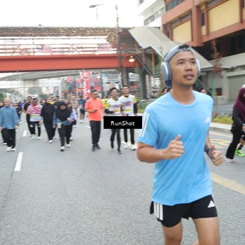 Runner Photo 4592816