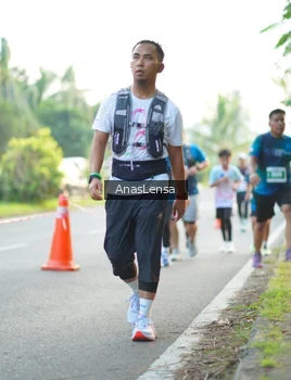 Runner Photo 4592825
