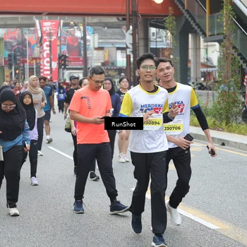 Runner Photo 4592855