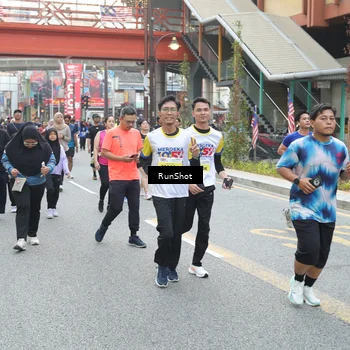 Runner Photo 4592878