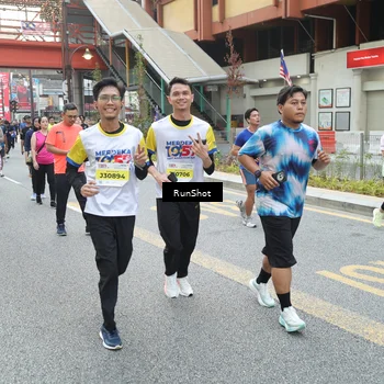 Runner Photo 4592937