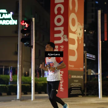 Runner Photo 4592975