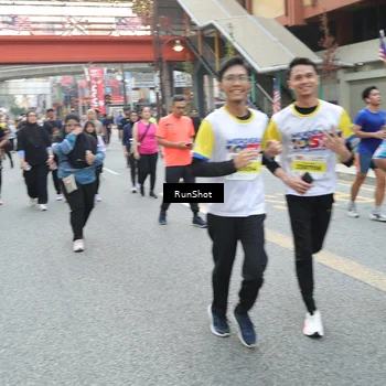 Runner Photo 4592976