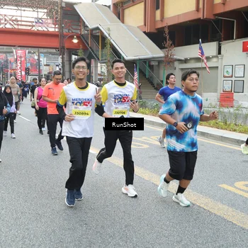 Runner Photo 4592979