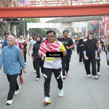 Runner Photo 4593102