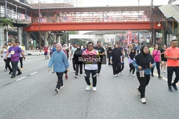 Runner Photo 4593135