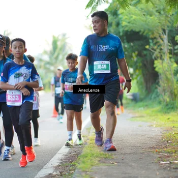 Runner Photo 4593142