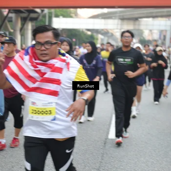 Runner Photo 4593167